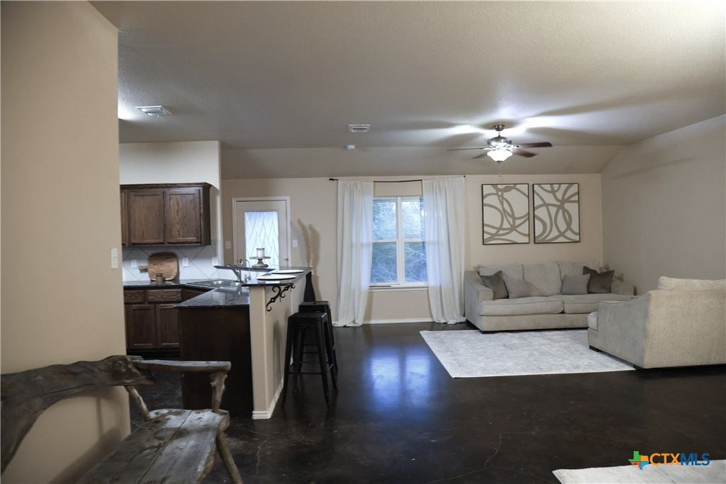 2509 Heartland Avenue, Copperas Cove, TX 76522