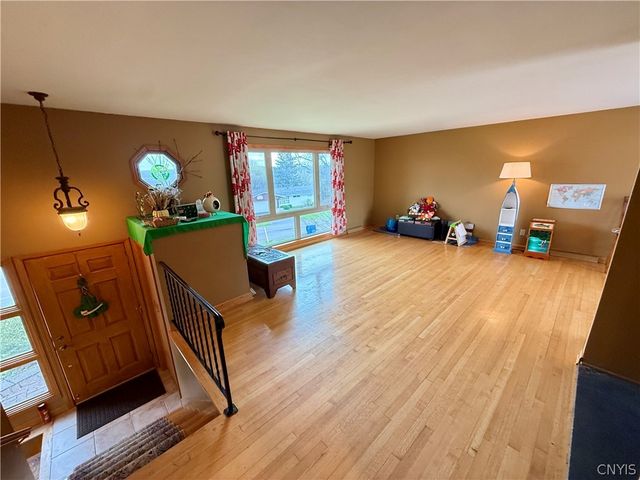 105 Easterly Terrace, Dewitt, NY 13214