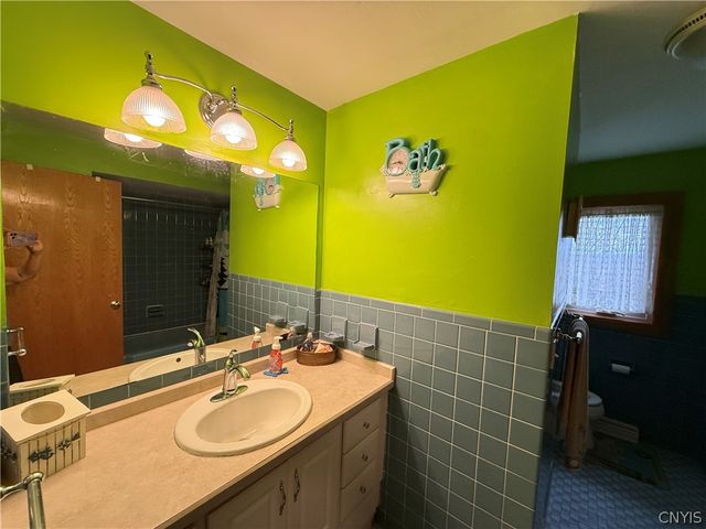 105 Easterly Terrace, Dewitt, NY 13214