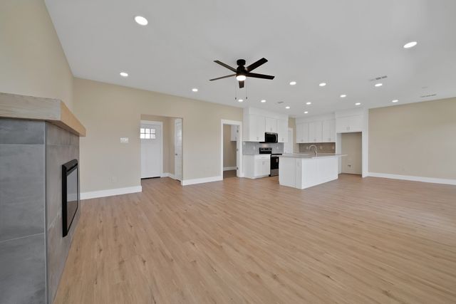 4616 Red Bud Court, The Colony, TX 75056