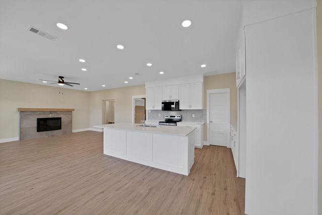 4616 Red Bud Court, The Colony, TX 75056