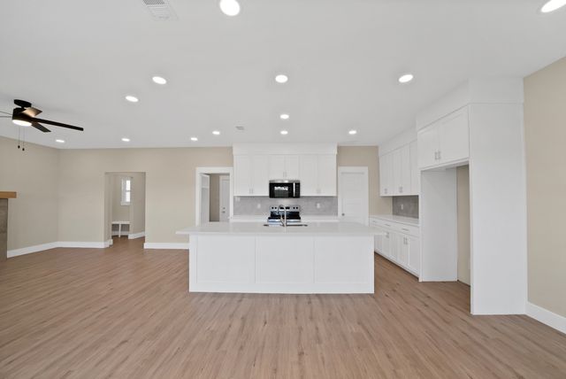 4616 Red Bud Court, The Colony, TX 75056