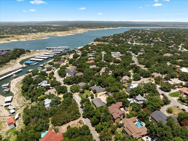 909 Electra, Lakeway, TX 78734