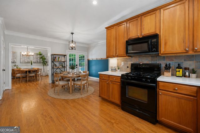 2139 Mauldin St NW, Atlanta, GA 30318