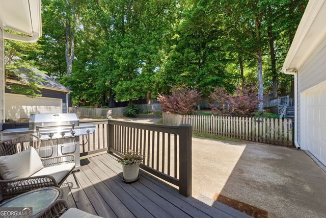 2139 Mauldin St NW, Atlanta, GA 30318