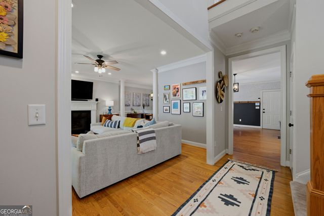 2139 Mauldin St NW, Atlanta, GA 30318