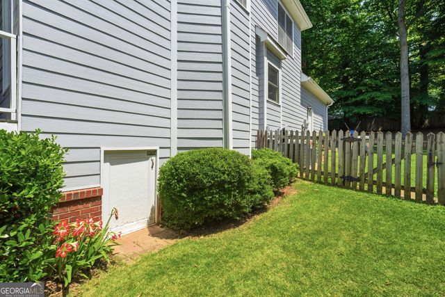 2139 Mauldin St NW, Atlanta, GA 30318