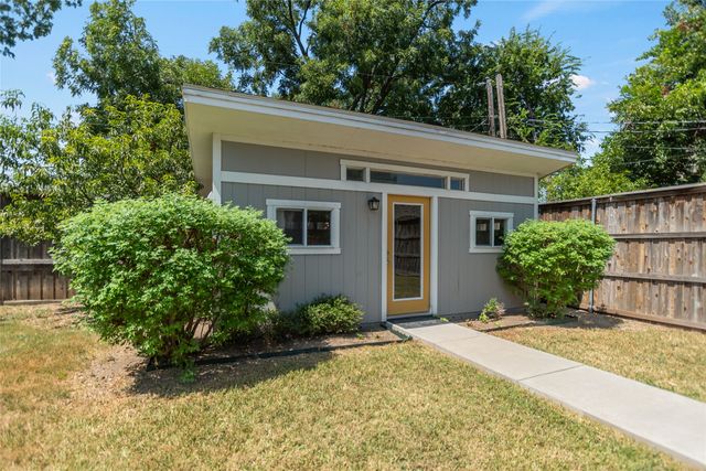 5423 Stoneleigh Avenue, Dallas, TX 75235