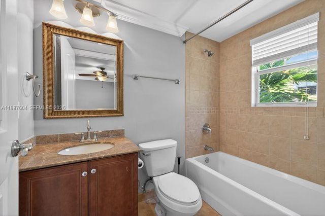 630 SE 15th St 5, Fort Lauderdale, FL 33316