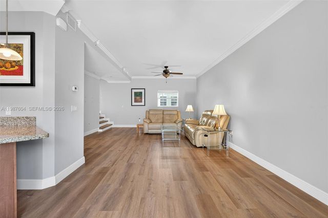 630 SE 15th St 5, Fort Lauderdale, FL 33316