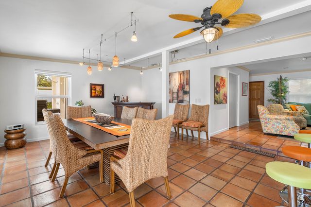 2330 NE 48th Street NE, Lighthouse Point, FL 33064