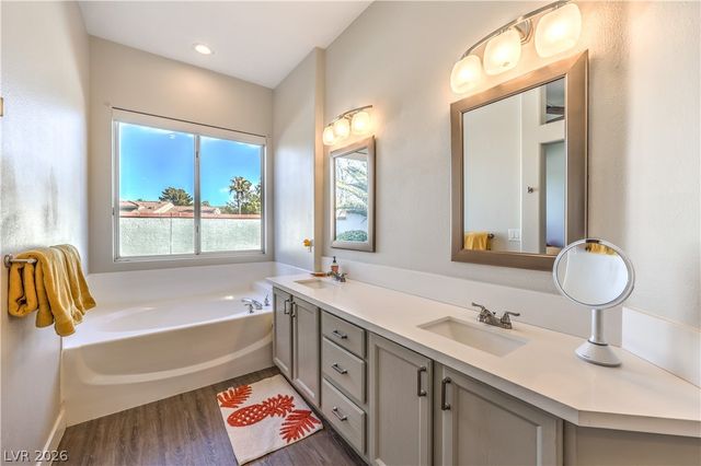 10104 Pinnacle View Place, Las Vegas, NV 89134