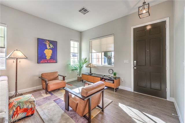 10104 Pinnacle View Place, Las Vegas, NV 89134