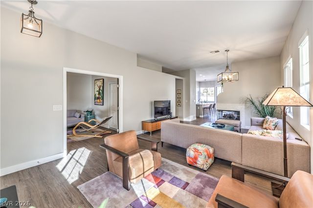 10104 Pinnacle View Place, Las Vegas, NV 89134