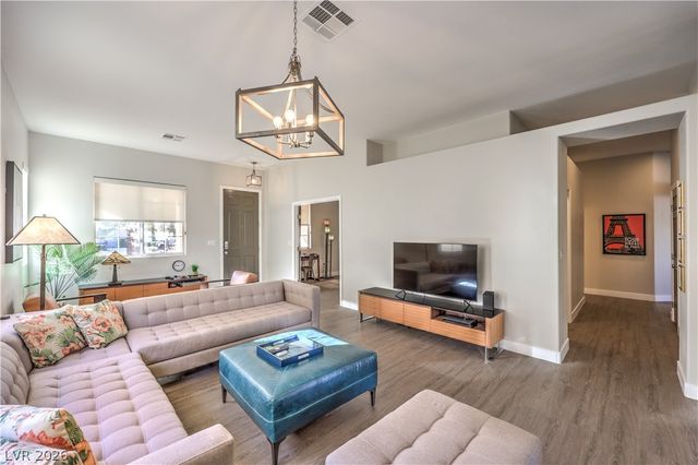 10104 Pinnacle View Place, Las Vegas, NV 89134