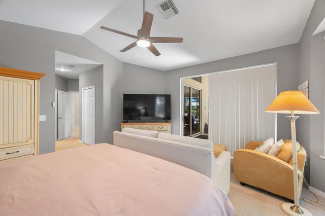 7154 Hawks View Trail, Port St. Lucie, FL 34986