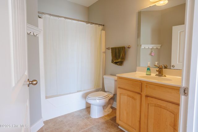 100 Gateway Condos Drive 126, Holly Ridge, NC 28445