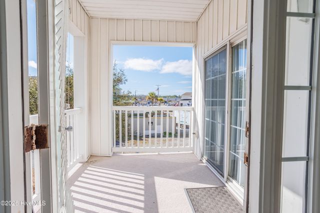 100 Gateway Condos Drive 126, Holly Ridge, NC 28445