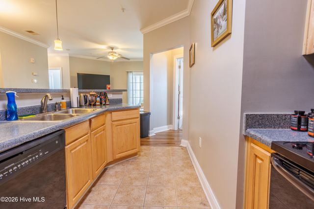 100 Gateway Condos Drive 126, Holly Ridge, NC 28445