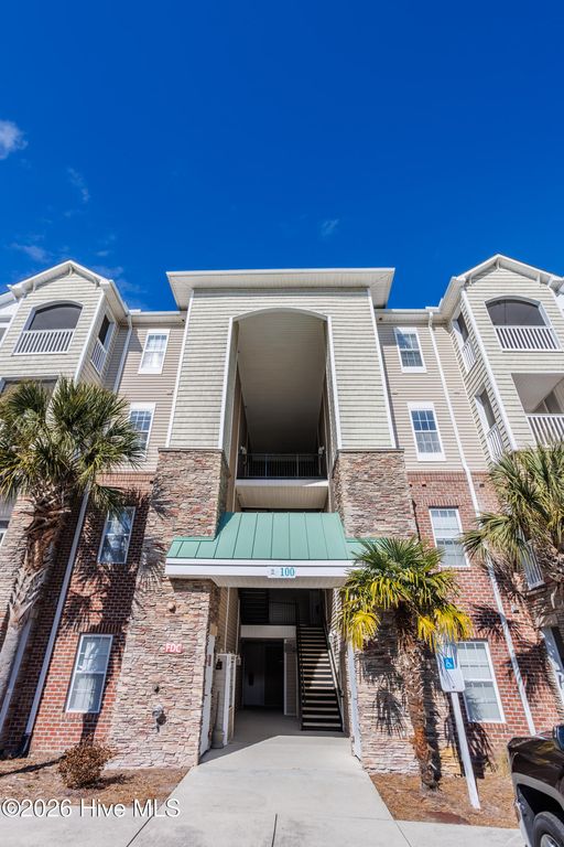 100 Gateway Condos Drive 126, Holly Ridge, NC 28445