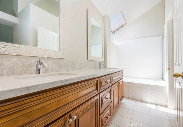 17 Palermo, Irvine, CA 92614