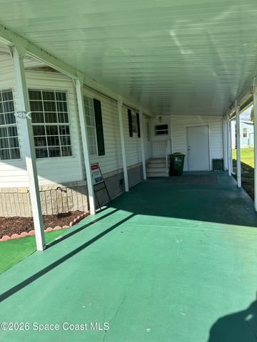 7530 Agawam Road, Micco, FL 32976