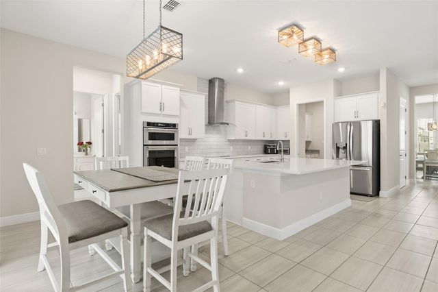8373 LUDINGTON CIRCLE, Orlando, FL 32836