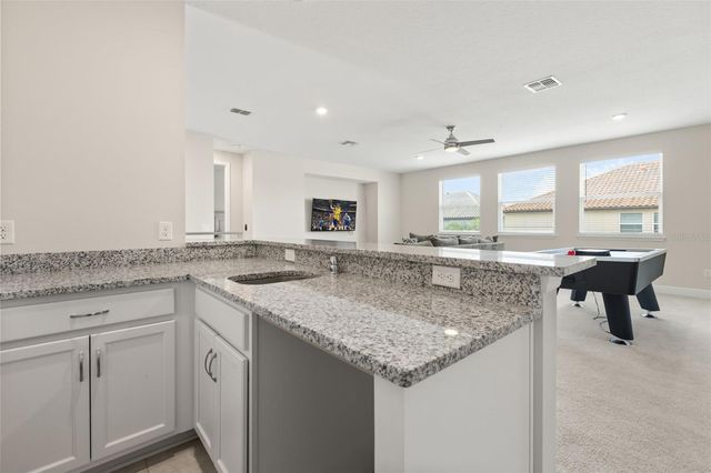 8373 LUDINGTON CIRCLE, Orlando, FL 32836