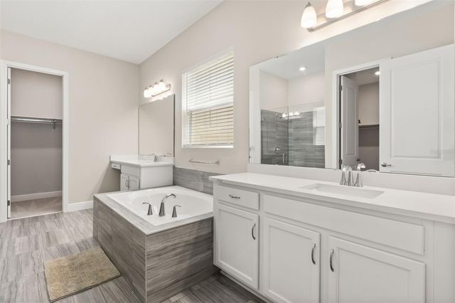 8373 LUDINGTON CIRCLE, Orlando, FL 32836