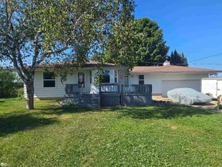3283 E Dodge Road, Clio, MI 48420