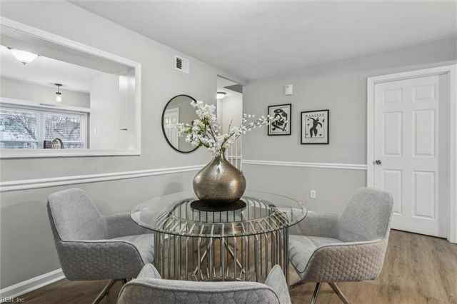 445 Eureka LOOP, Newport News, VA 23601