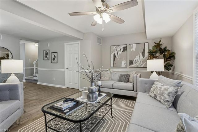 445 Eureka LOOP, Newport News, VA 23601