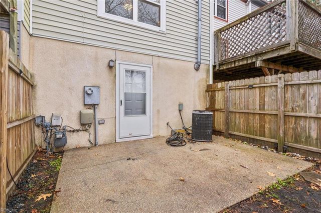 445 Eureka LOOP, Newport News, VA 23601