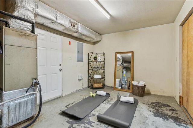 445 Eureka LOOP, Newport News, VA 23601