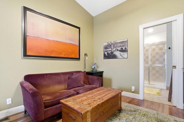 3267 Columbus Street, Grove City, OH 43123