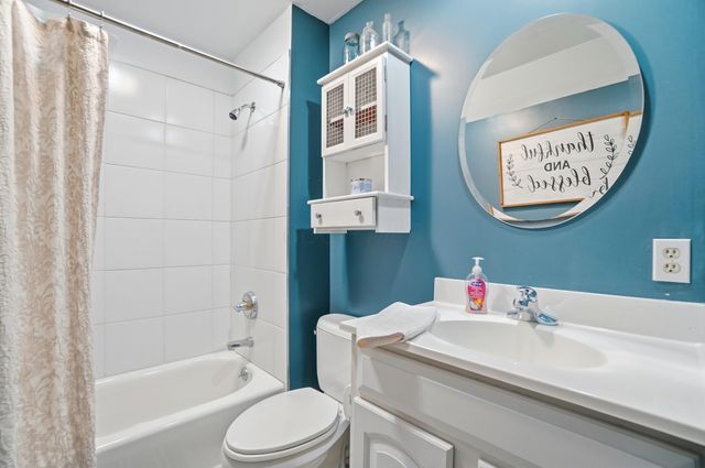 3267 Columbus Street, Grove City, OH 43123