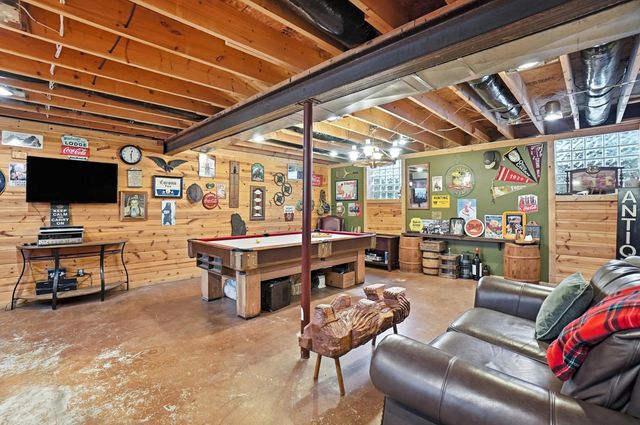 3267 Columbus Street, Grove City, OH 43123