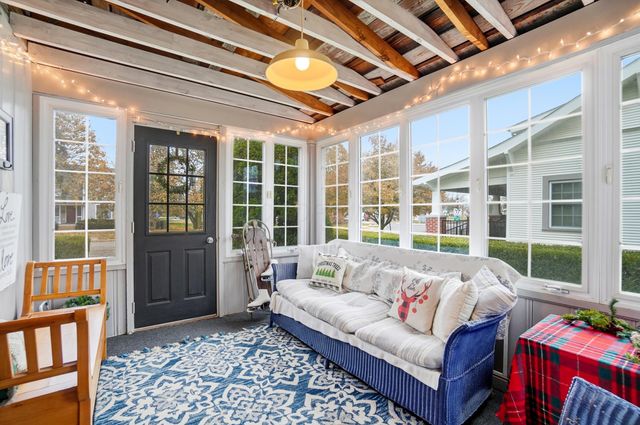 3267 Columbus Street, Grove City, OH 43123