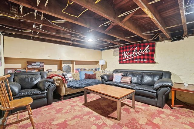 3267 Columbus Street, Grove City, OH 43123