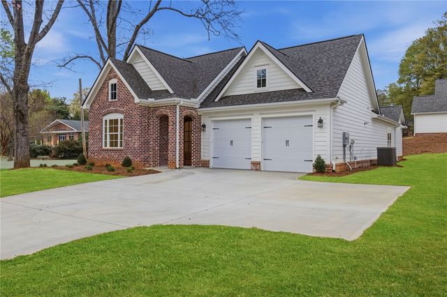 101 E C Lot A Avenue, Easley, SC 29640