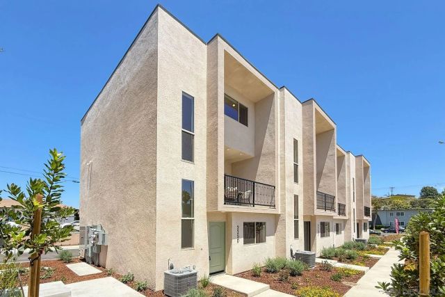 2250 Calle Chanate, San Diego, CA 92139
