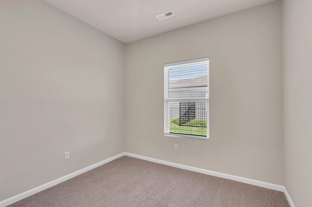 9304 E Creed St, Wichita, KS 67210