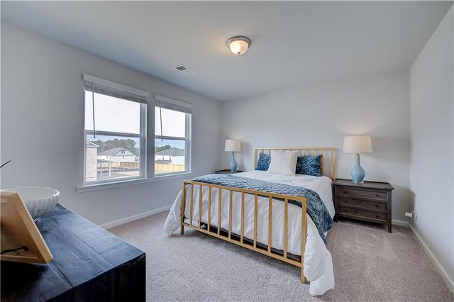 220 Chiswick Loop, Stockbridge, GA 30281