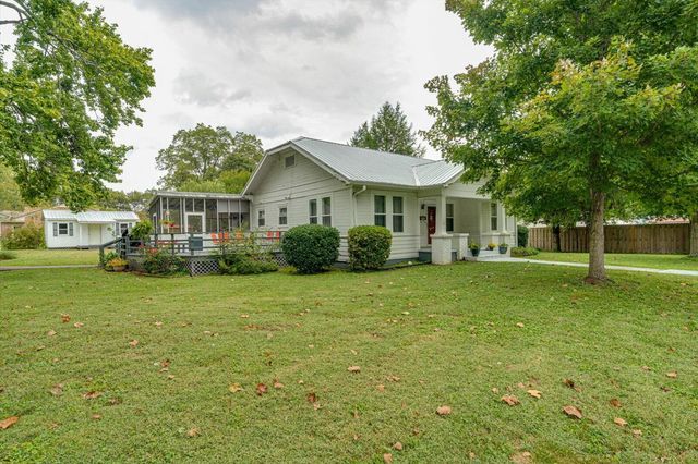 144 7th Avenue, Dayton, TN 37321