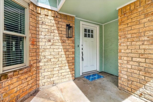 11613 Cripple Creek Dr, Corpus Christi, TX 78410