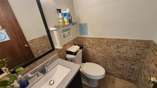 6316 N Lincoln Avenue, Chicago, IL 60659