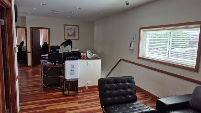6316 N Lincoln Avenue, Chicago, IL 60659