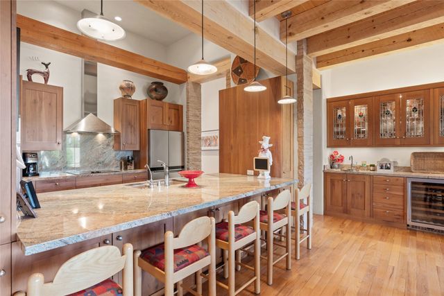 32 Sierra Rosa Loop, Santa Fe, NM 87506