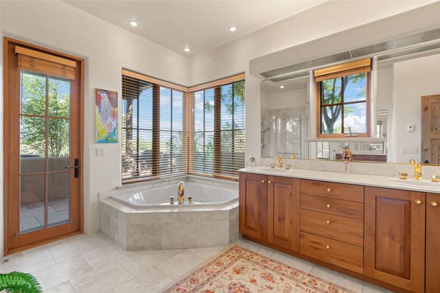 32 Sierra Rosa Loop, Santa Fe, NM 87506