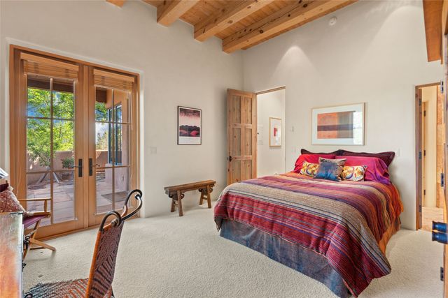 32 Sierra Rosa Loop, Santa Fe, NM 87506